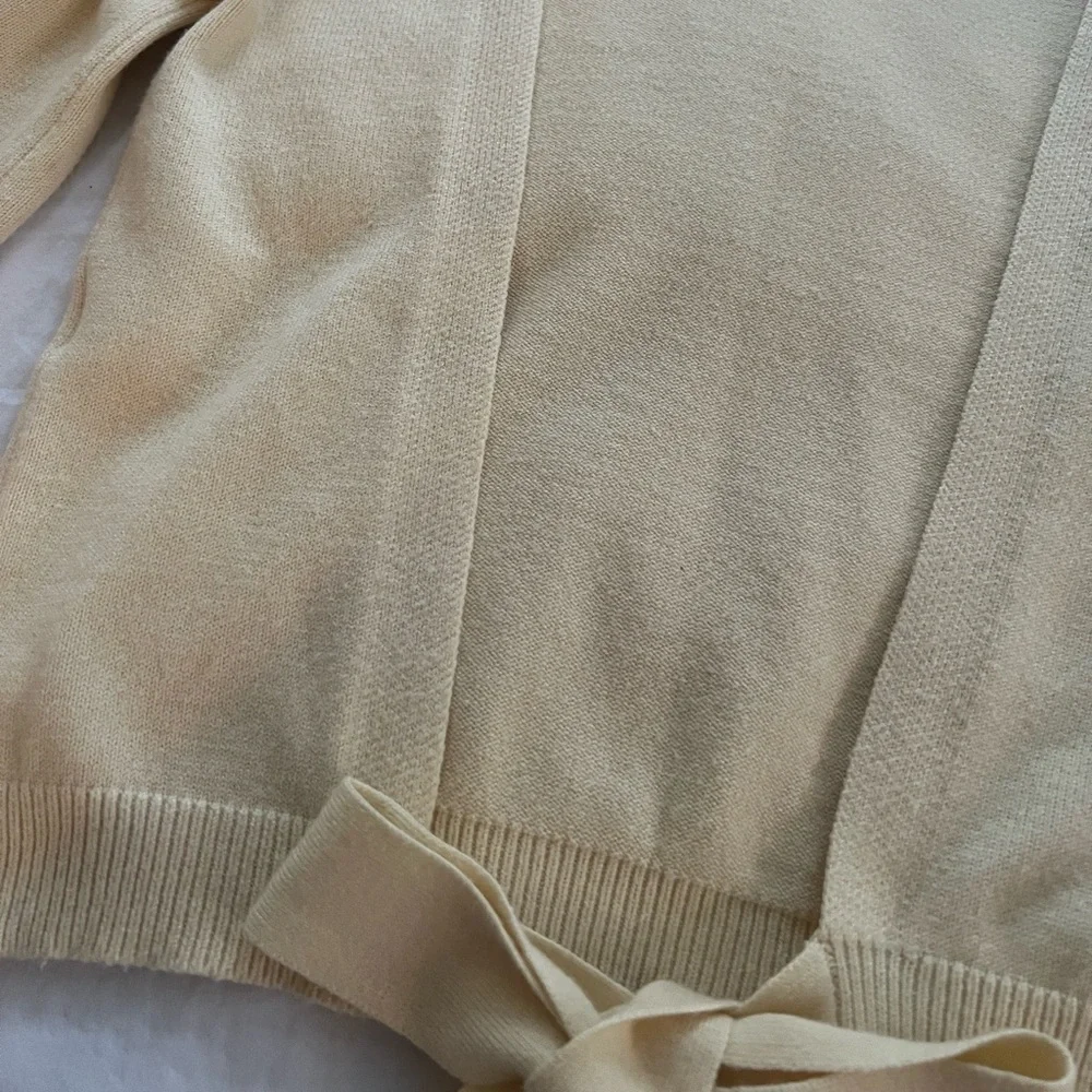 LPA Revolve Cybil Sweater in Cream -Size M. Open back bell sleeve knit sweater - Picture 5 of 8
